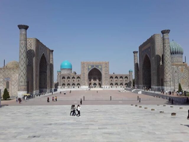 ウズベキスタンの治安に関する記事のアイキャッチ