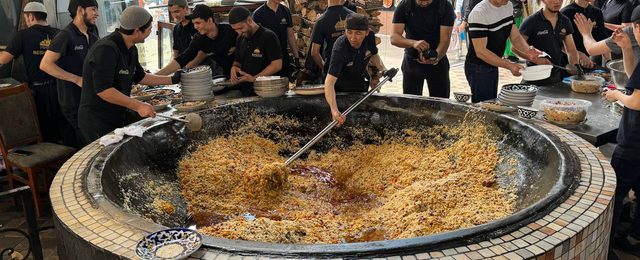 ウズベキスタン料理紹介の記事のアイキャッチ