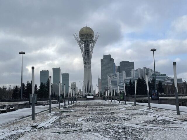 カザフスタンはどんな国か？に関する記事のアイキャッチ